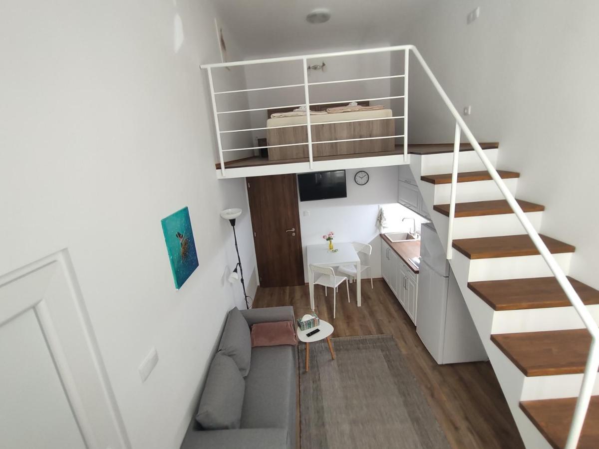 Kossuth Garden Apartment Debrecen Exterior photo
